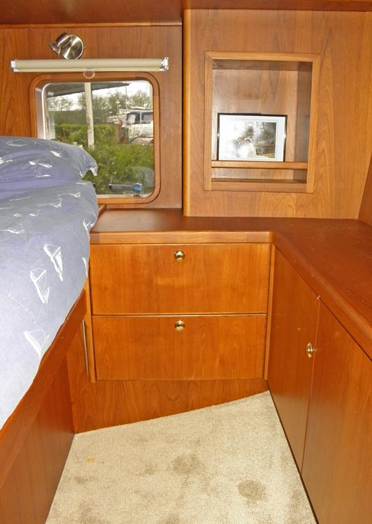 Aft cabin, Accommodation